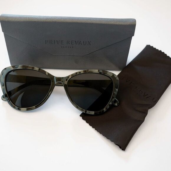 Prive Revaux Blue Tortoise Cat Eye Sunglasses w/ Rhinestones + Case